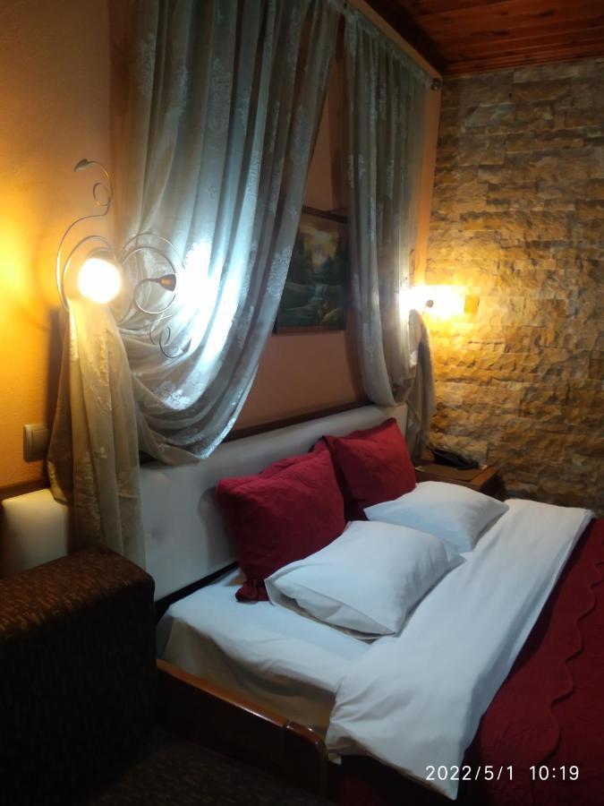 Ferienwohnung Xenonas Platia Káto Loutrákion Exterior foto