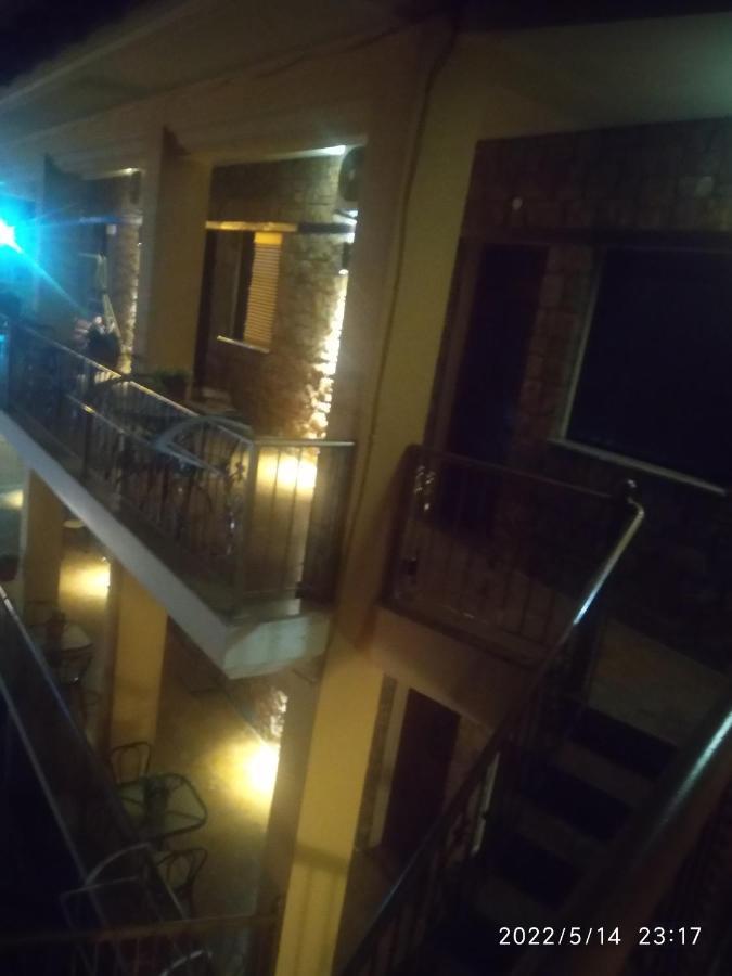 Ferienwohnung Xenonas Platia Káto Loutrákion Exterior foto