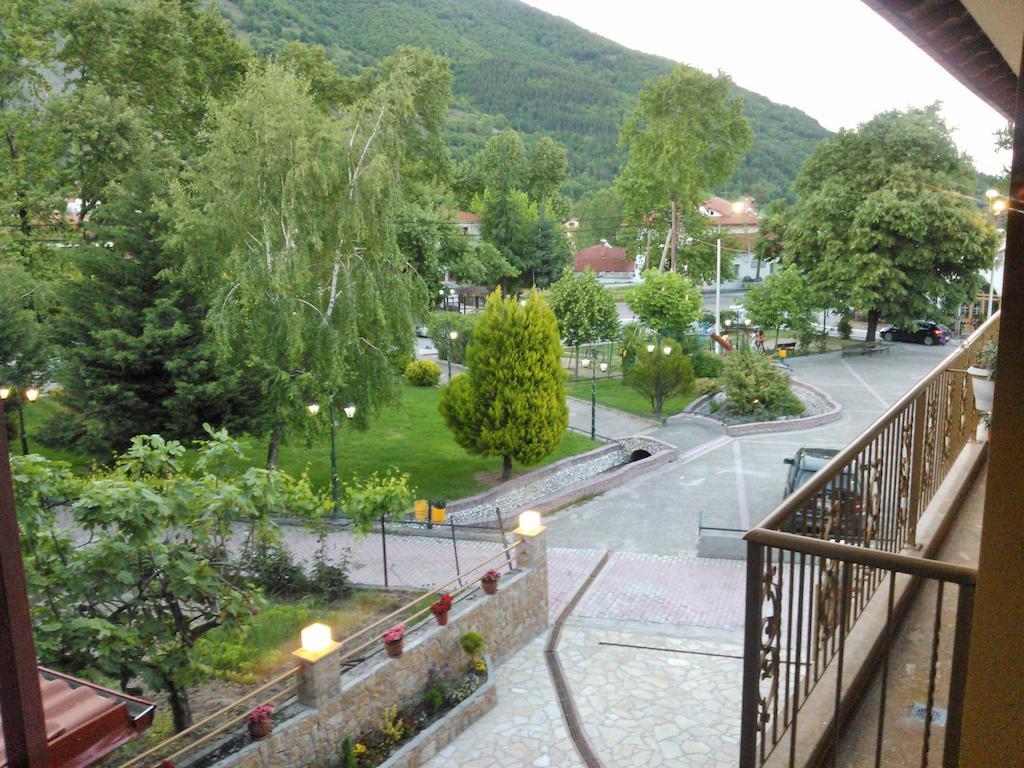 Ferienwohnung Xenonas Platia Káto Loutrákion Exterior foto