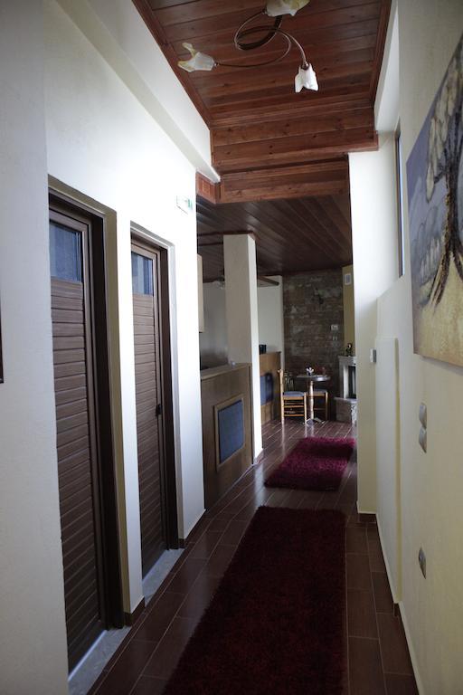 Ferienwohnung Xenonas Platia Káto Loutrákion Exterior foto