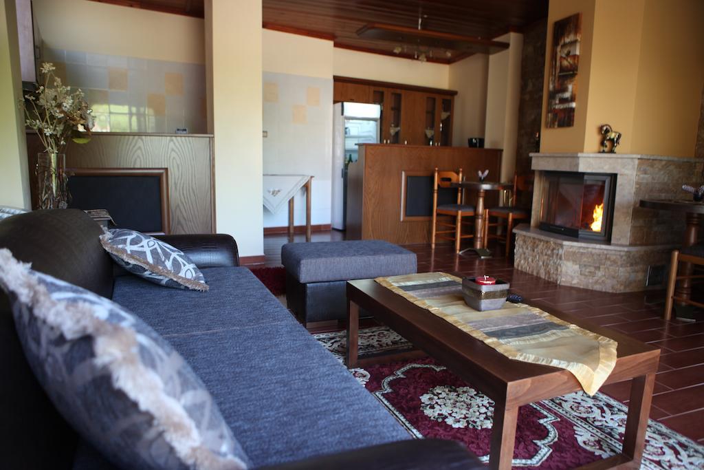 Ferienwohnung Xenonas Platia Káto Loutrákion Exterior foto